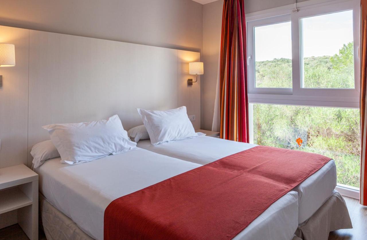 Hotel Sur Menorca, Suites&Waterpark Punta Prima  Exterior foto